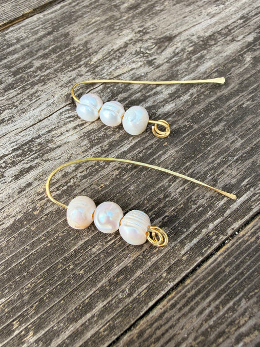 Vintage Pearl Earrings | Gold