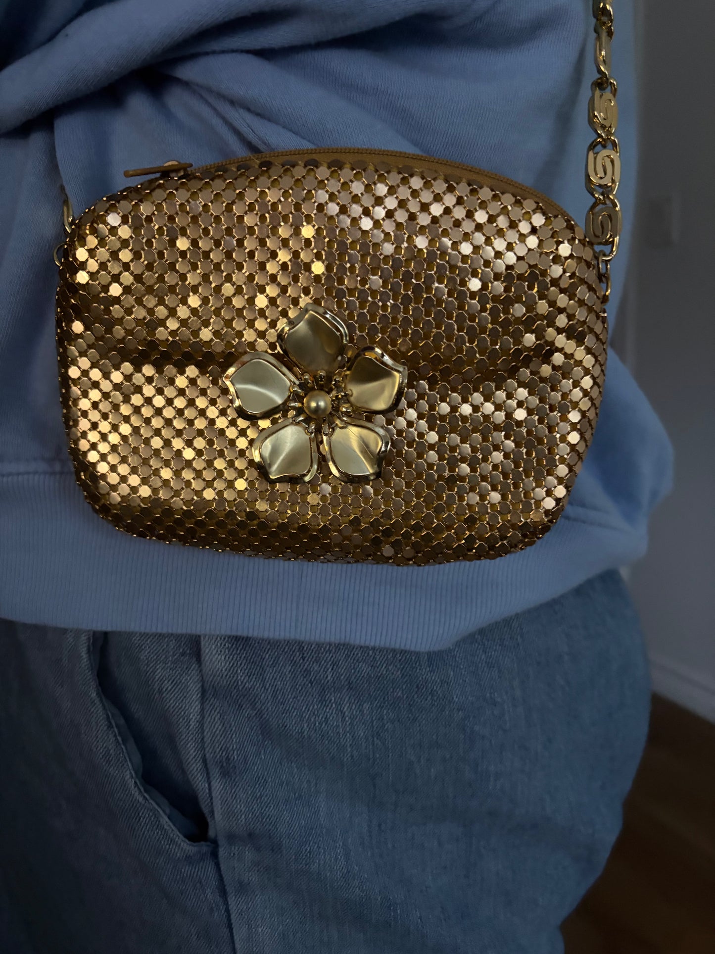 Golden Mesh Flower Bag